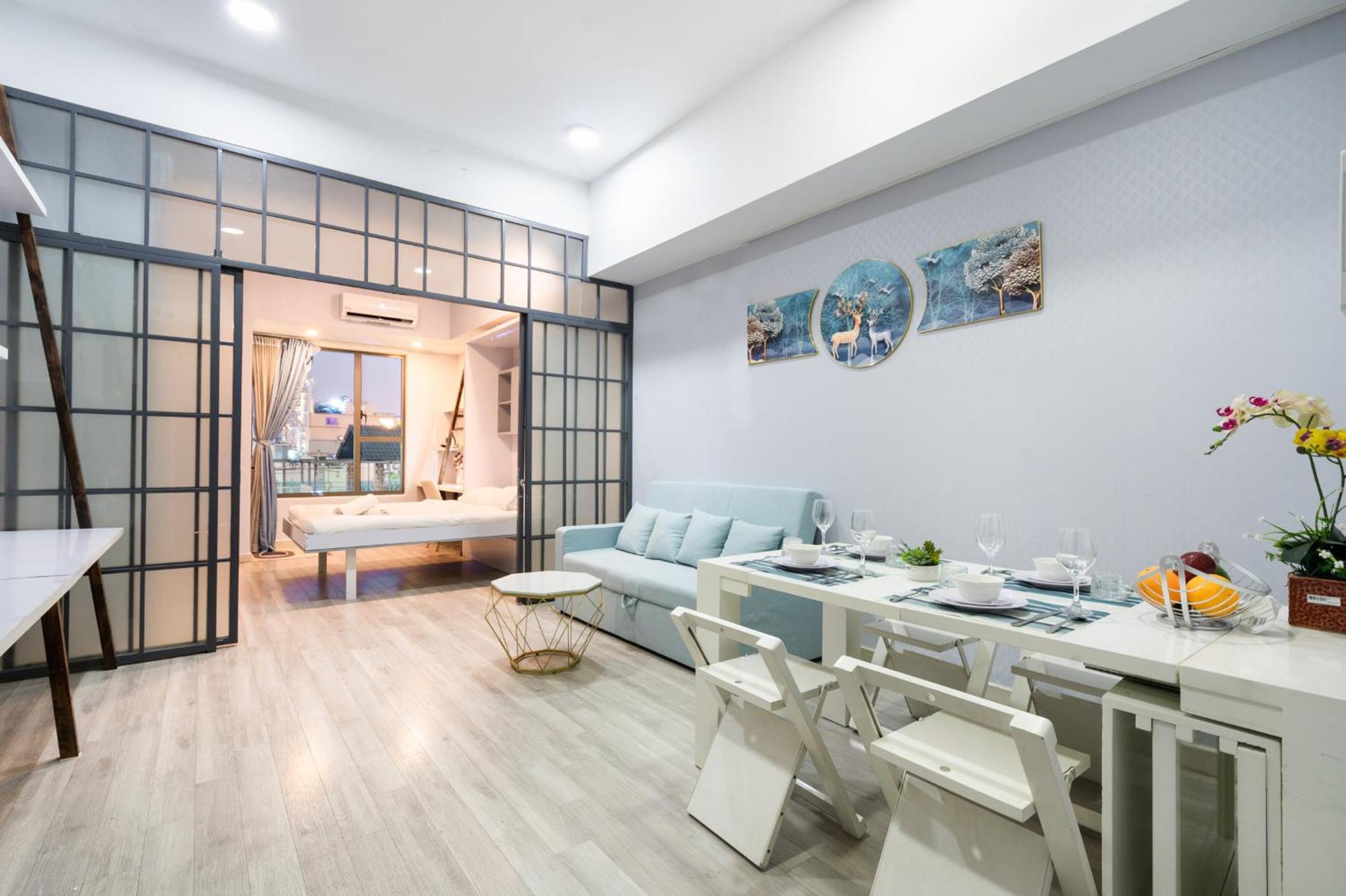 Double E Saigon In Rivergate Building Apartment